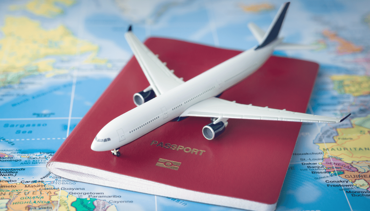 Advance Parole 2025: Traveling Abroad While Your Green Card Is Pending